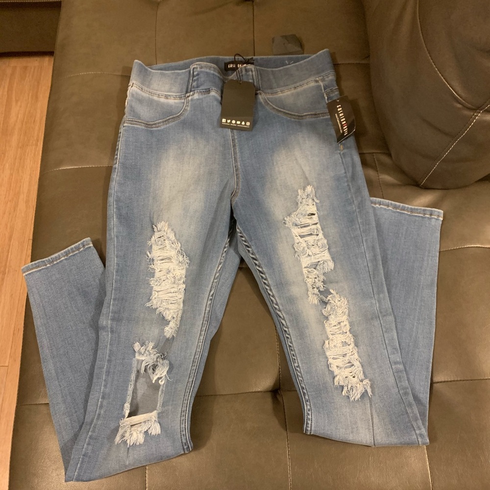 Jeans - Picture 2 of 2